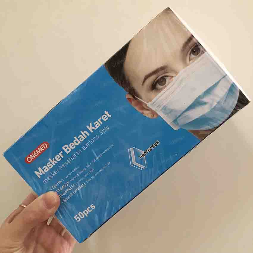 ONEMED EARLOOP MASKER  (1 BOX isi 50pcs)