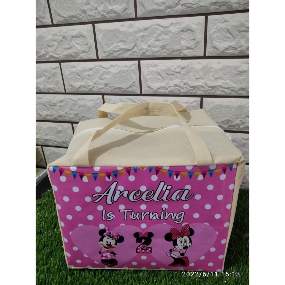 

Tas Ultah Resleting / Tas Ultah / Tas Souvenir