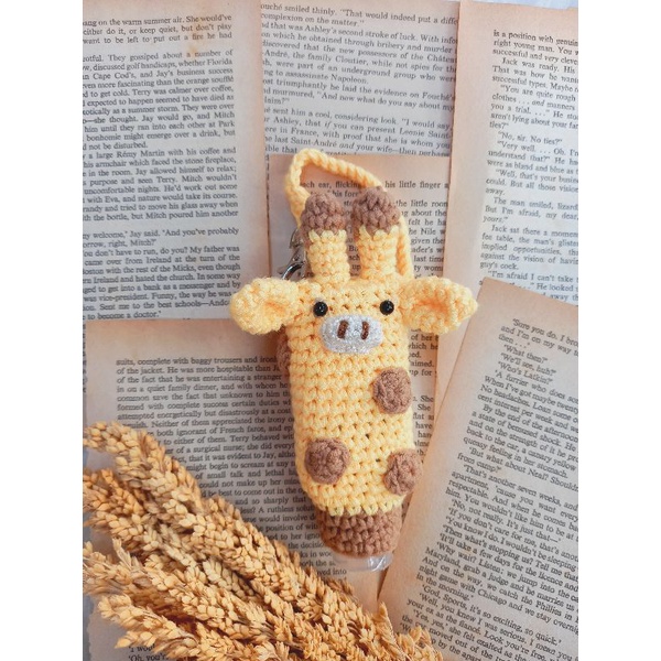 Hand sanitize holder rajut girrafe/gantungan hand sanitize gel dan spray lucu/tempat hand sanitizer