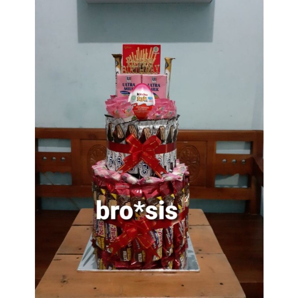 

kue ultah snack / kue ulang tahun / snack tart/Snack Graduation/Snack Tower