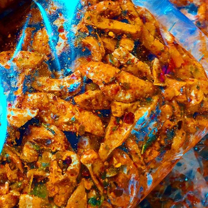 

HOT SALE !! BASRENG PEDAS REPAH DAUN JERUK KEMASAN 1 KG #033