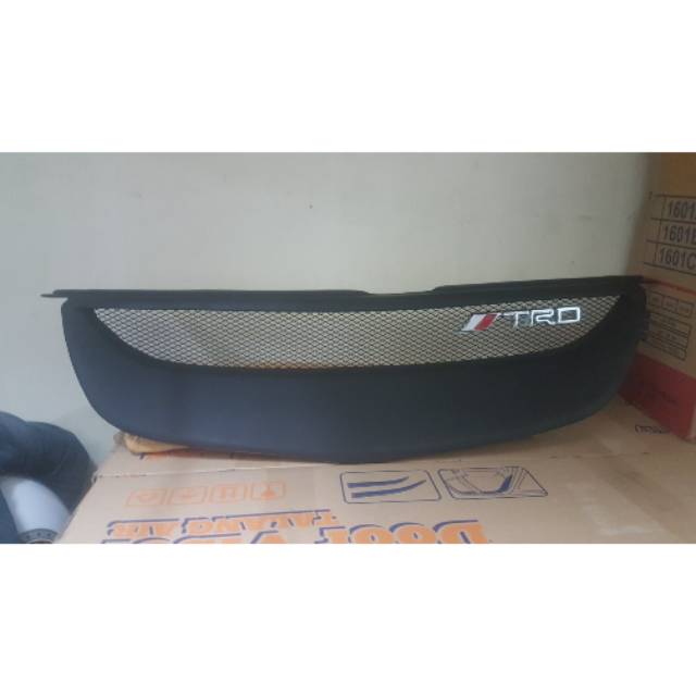 Grill Vios limo model TRD