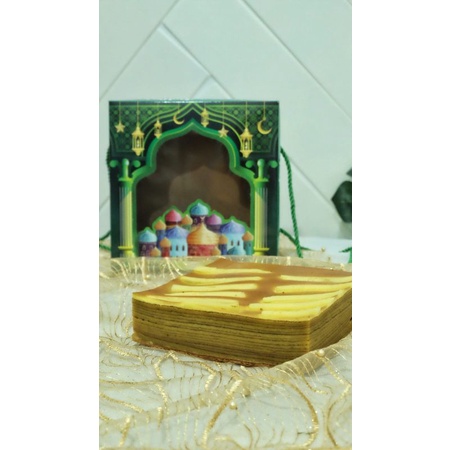 

PARCEL IDUL FITRI LAPIS LEGIT UKURAN 20*20