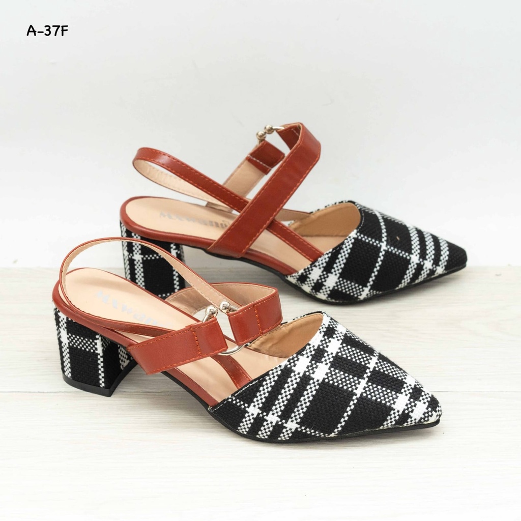 SEPATU CEWEK HEELS FASHION A37F