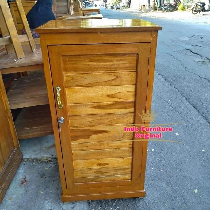 Lemari Pakaian/ Pondok Serbaguna Kecil Kayu Kalimantan Murah Kuat