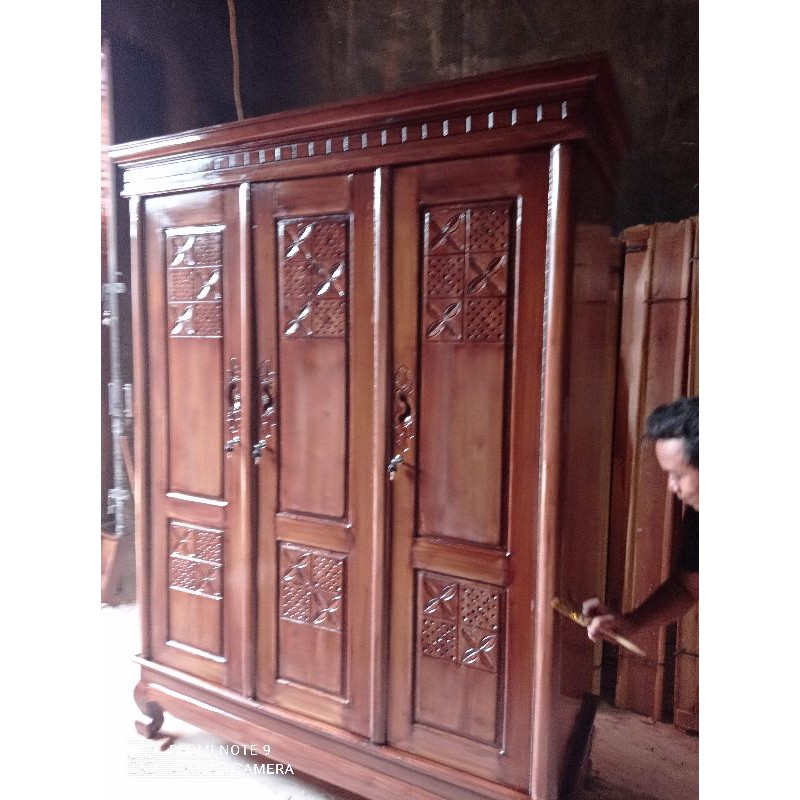 lemari pakaian jati asli