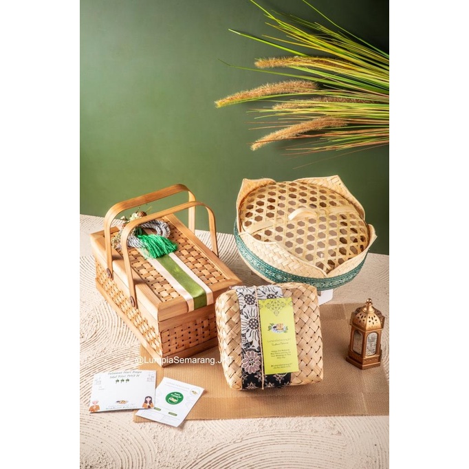 

Hampers Ramadan - Damaa Lumpia Semarang Jakarta