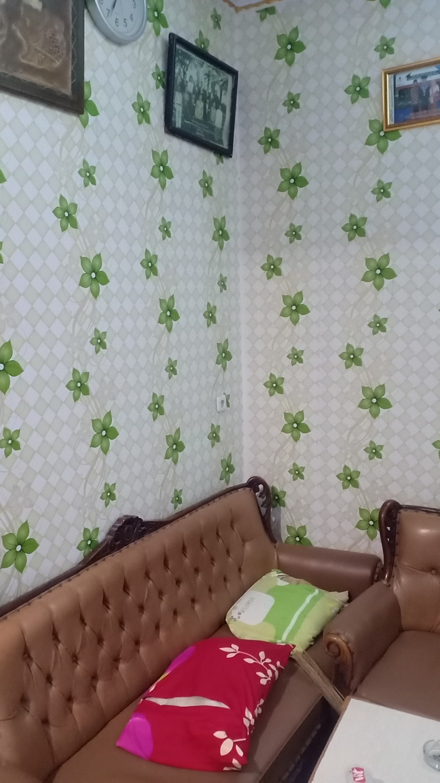 Wallpaper Dinding Bunga Hijau Gold Kotak