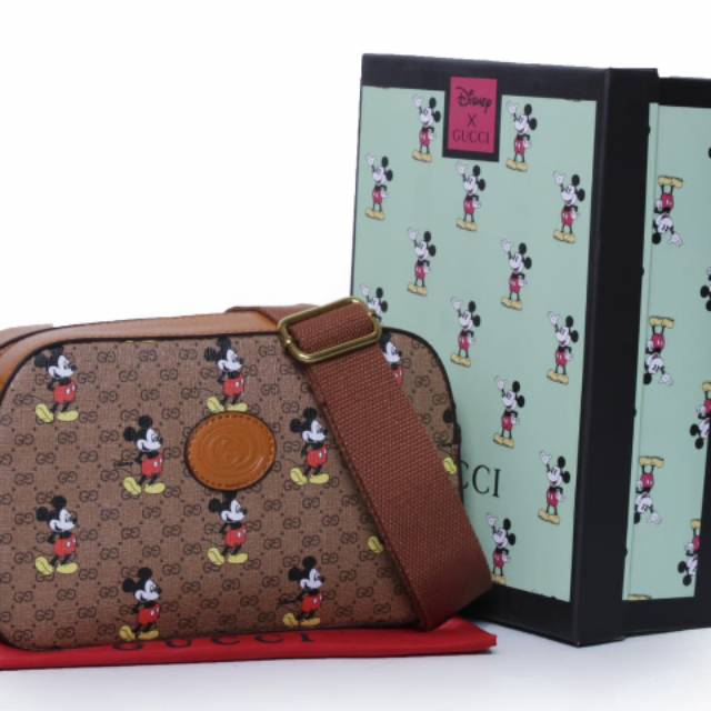 Tas selempang Gucci Shoulder Bag x Disney Mickey with Box