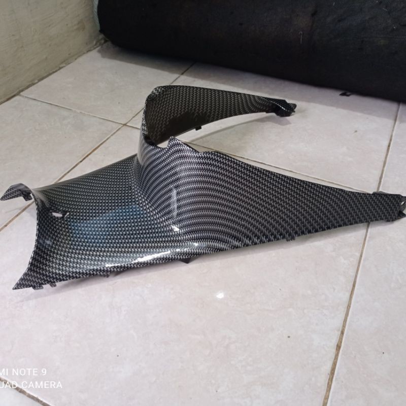 cover center tangki Supra x 125 fi injeksi KARBON