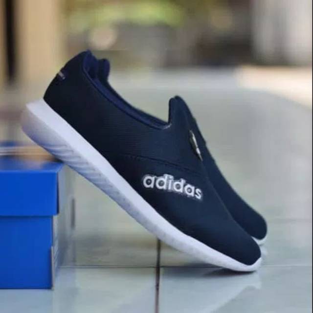 adidas slip on navy