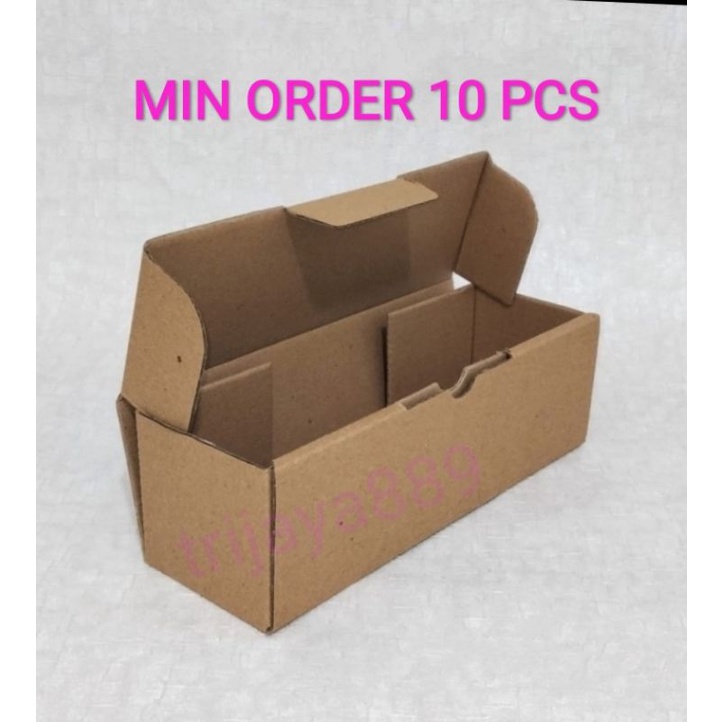 

kardus packibg box pizza/diecut uk 22x5x5