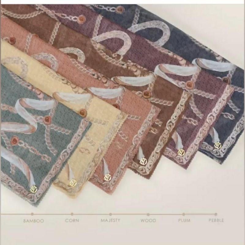 Chain Series Extended Buttonscarves