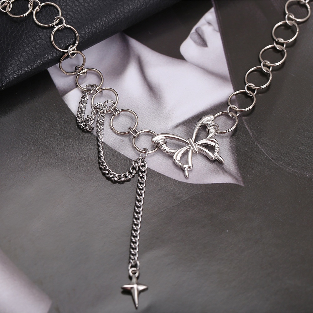 Kalung Choker Rantai Pendek Desain Bulan Bintang Butterfly Warna Silver Untuk Wanita