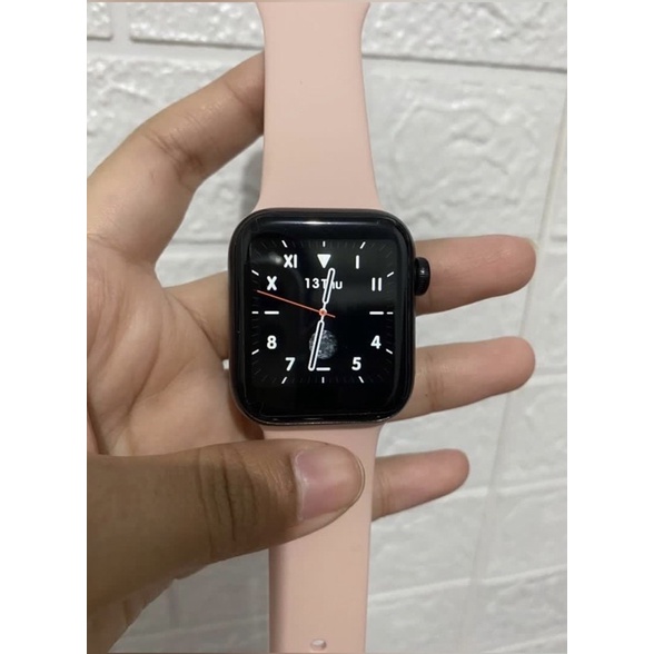 Apple Watch Series 3 preloved