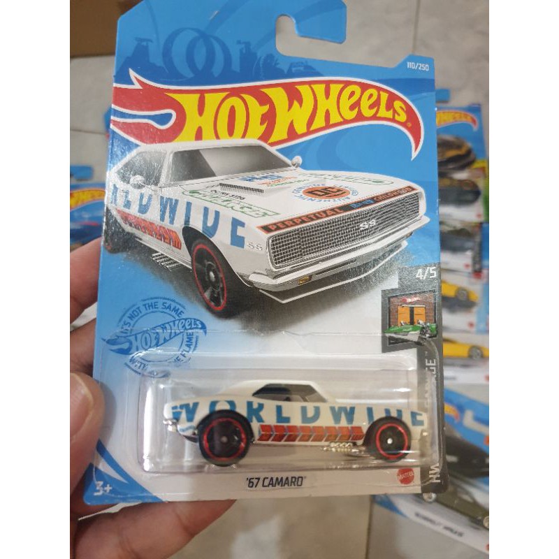 HOT WHEELS 67 CAMARO WORLD WIDE