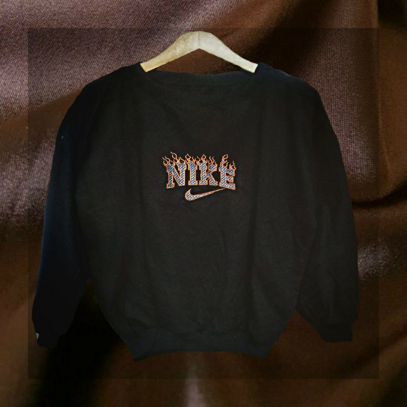 Crewneck nike bordir