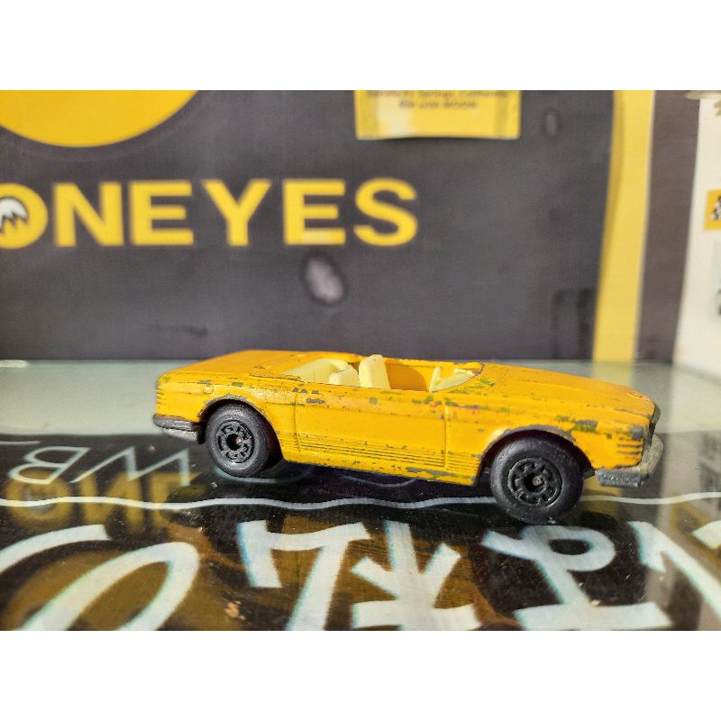 MATCHBOX SUPERFAST MERCEDES 350 SL MADE IN ENGLAND 1973
