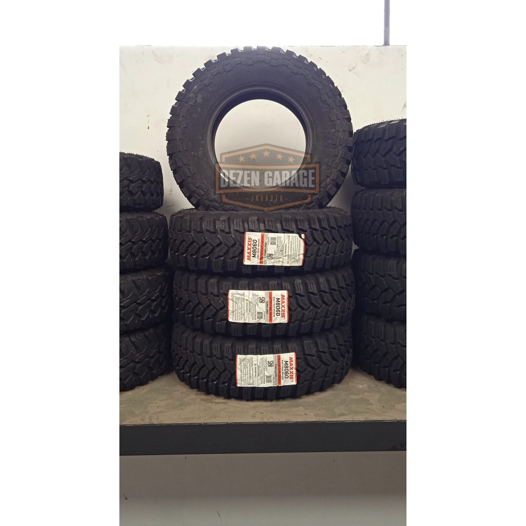 Ban Maxxis Trepador M8060 235/75 R15