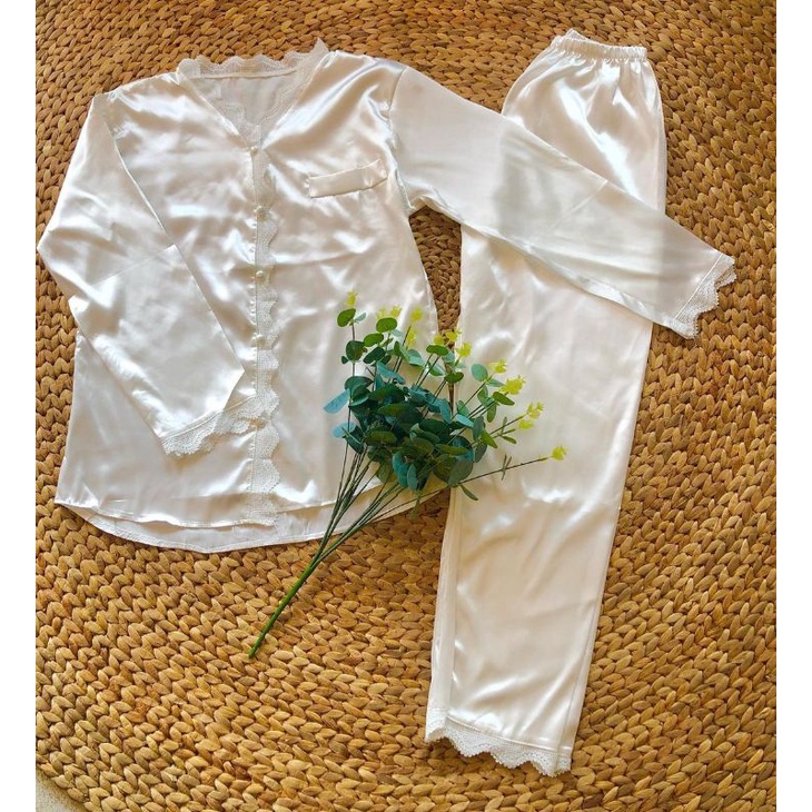 RA_ ONE SET BAJU TIDUR DIOR SILK