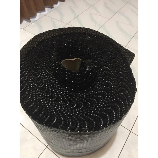 

Bubble Wrap Hitam 40 cm x 2 meter