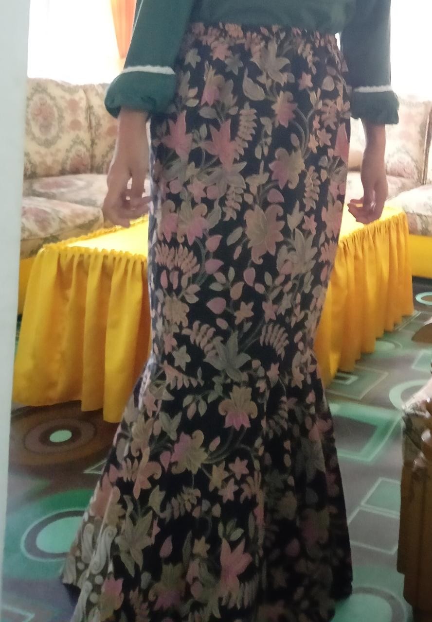 Part 1 Kemeja Batik Anak Hyva Navy Lengan Pendek / Kemeja Anak Batik Lengan Pendek