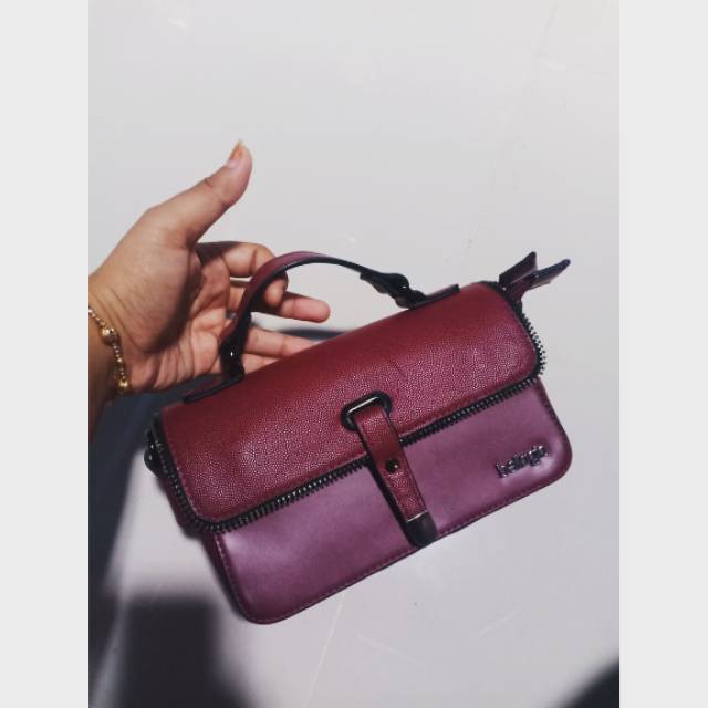 ❌HABIS❌Bellagio Maroon art 043/ 756