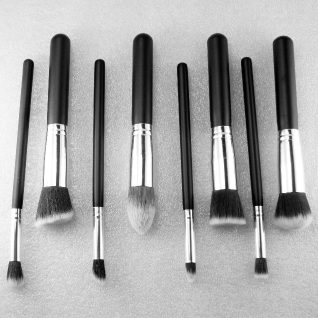 Make Up Brush 8 PCS - MAG5444