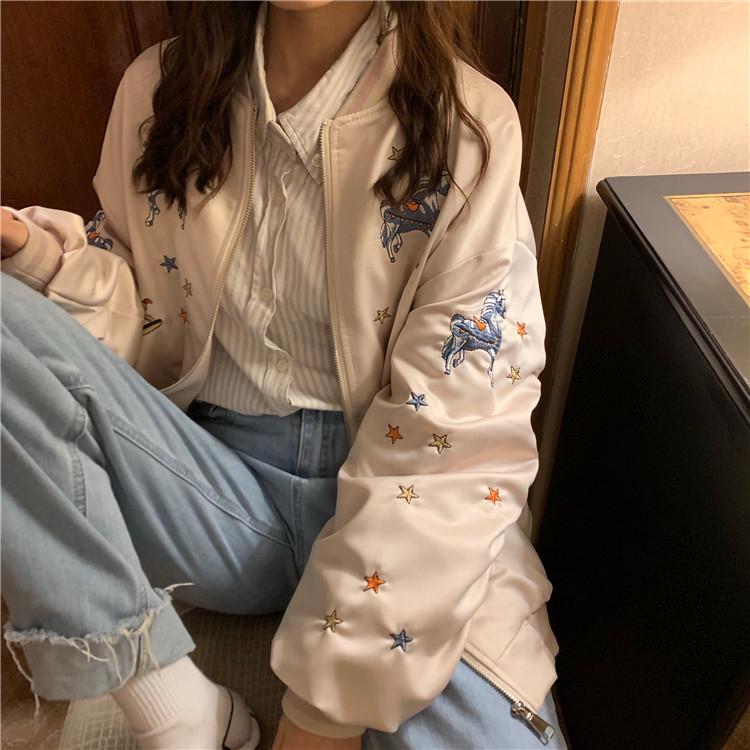 45 Koleksi Model Jaket Baseball Wanita Terbaik