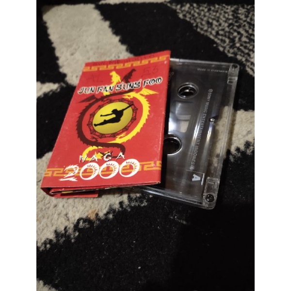 kaset pita jun fan gung foo / naga 2000