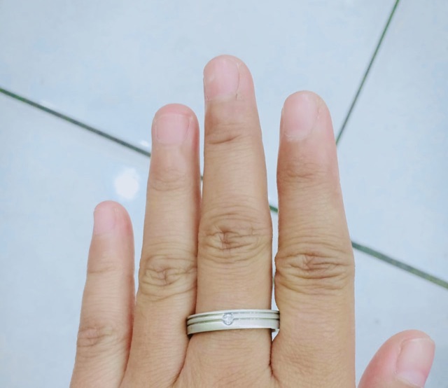 Cincin lamaran/ cincin tunangan / cincin ring / cincin / titanium / cincin titanium