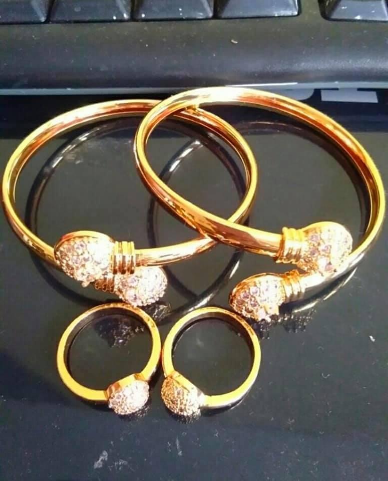 Set Perhiasan Wanita Gelang Tangan Bola + Cincin bola