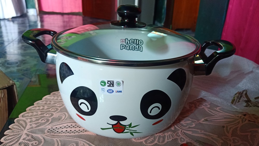 Panci Enamel 24cm Tutup Kaca Panda Maspion