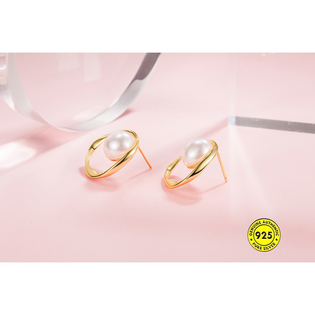 Anting Tusuk Bentuk Segitiga Aksen Mutiara Lapis Emas 18K Untuk Wanita U926