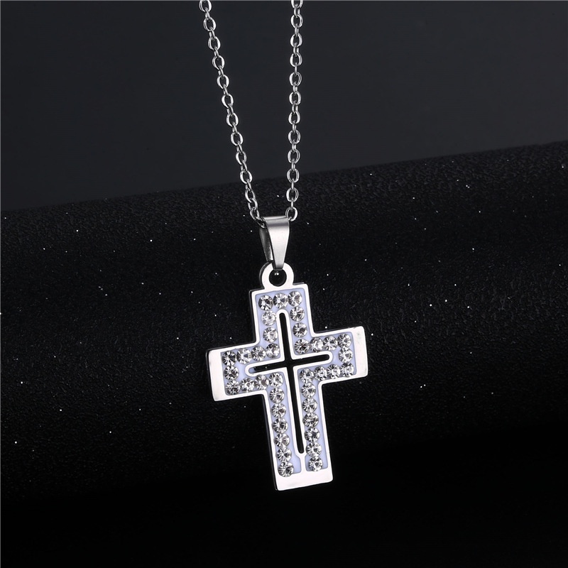 Ornamen Eropa dan Amerika tanah liat bingkai berlian kalung hip hop Christian stainless steel kalung