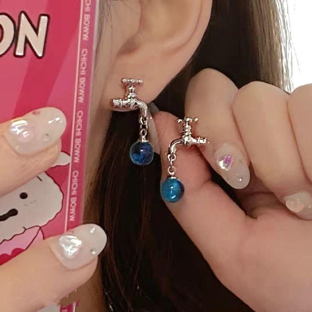 Needway Stud Earrings Gadis Kreatif Tren Perhiasan Tetesan Air Mode Kran Gaya Korea