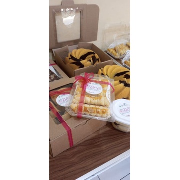

Cheese Roll Topping Almond