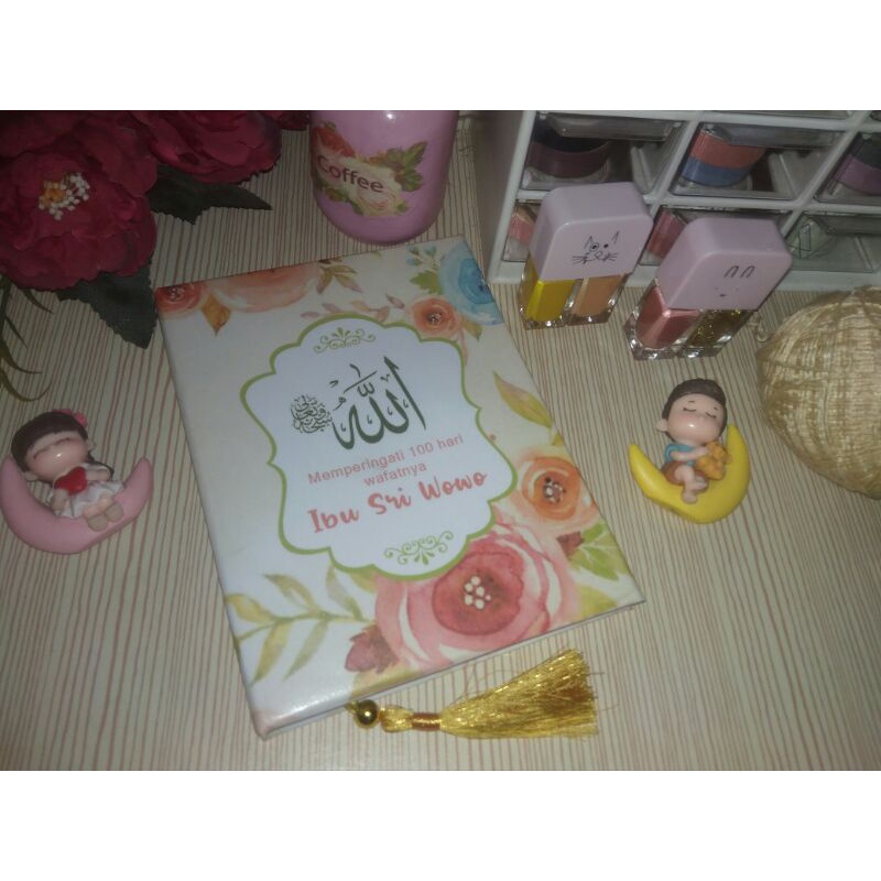 

buku Yasin hardcover isi 128halaman desain custom tipe soft cover