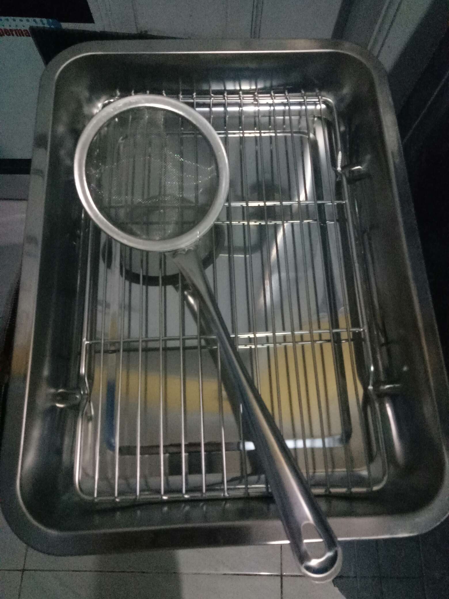 Nampan Tatakan Kue Dan Food Cooling Rack Stainless 31cmx20cmx1,5cm