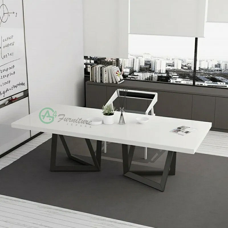 Meja Kerja Kantor Minimalis Modern - Kayu Mahoni