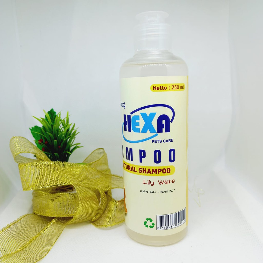 Hexa Natural Shampo 250 ml Untuk Kucing &amp; Anjing