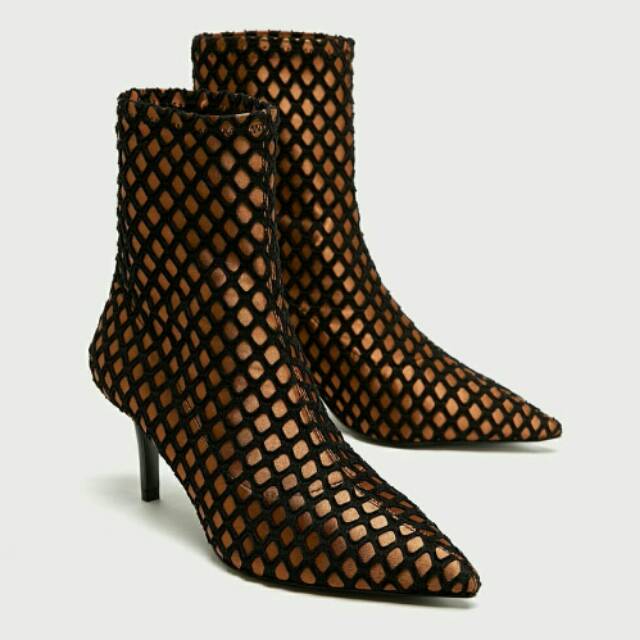 Sepatu Boots Heels ZARA ORIGINAL -  Sepatu ZARA Original -  ZS 7114