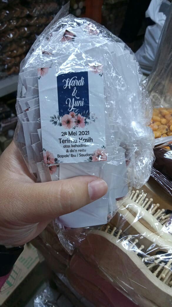 Sprei Bonita  Red Rose ,emilia, Rainbow Novita Elvina Uk 180x200dan 160x200