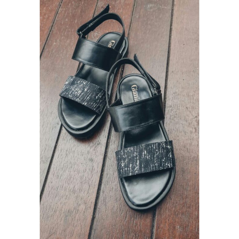 Sandal Wanita / Gianina - Zera Black Platform Sandals