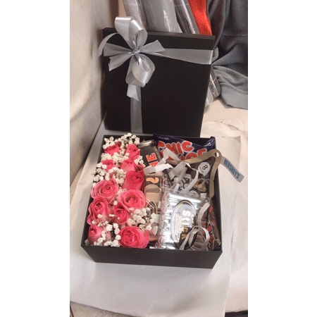

Hampers Flowers Box Hampers Idul Fitri Hampers Box Hampers Box Coklat