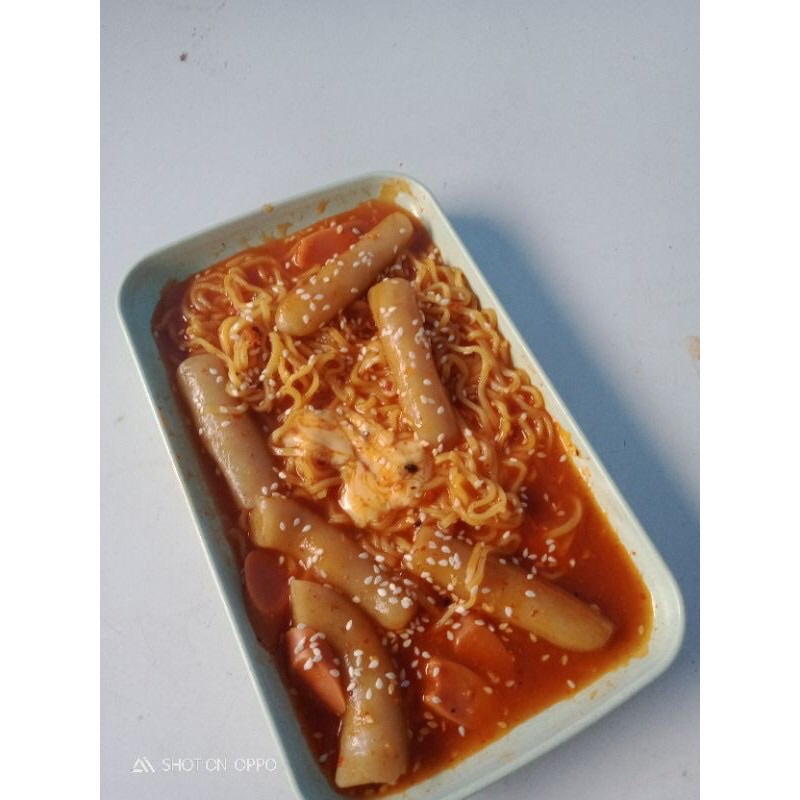 

TOPPOKI HALAL MAKNYUS