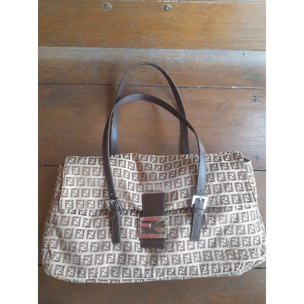 FENDI AUTHENTIC || FENDI MAMA || FENDI BAGUETTE || FENDI AUTH || FENDI PL || FENDI PRELOVED || FENDI