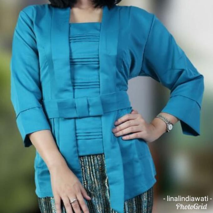 YUK BELI ATASAN KEBAYA KUTUBARU BIRU TOSCA CEPETAN..