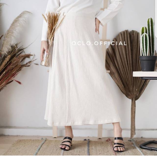 Estifa skirt by oclo official