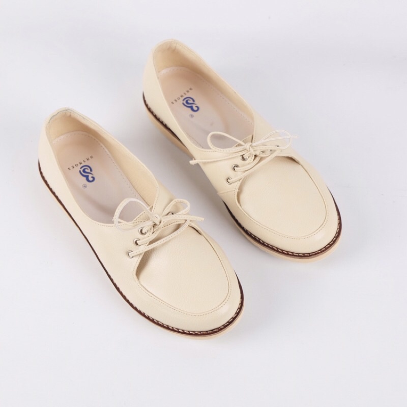 [SIAP KIRIM] BRShoes30 Krem Sepatu Kerja Casual Flat Wanita